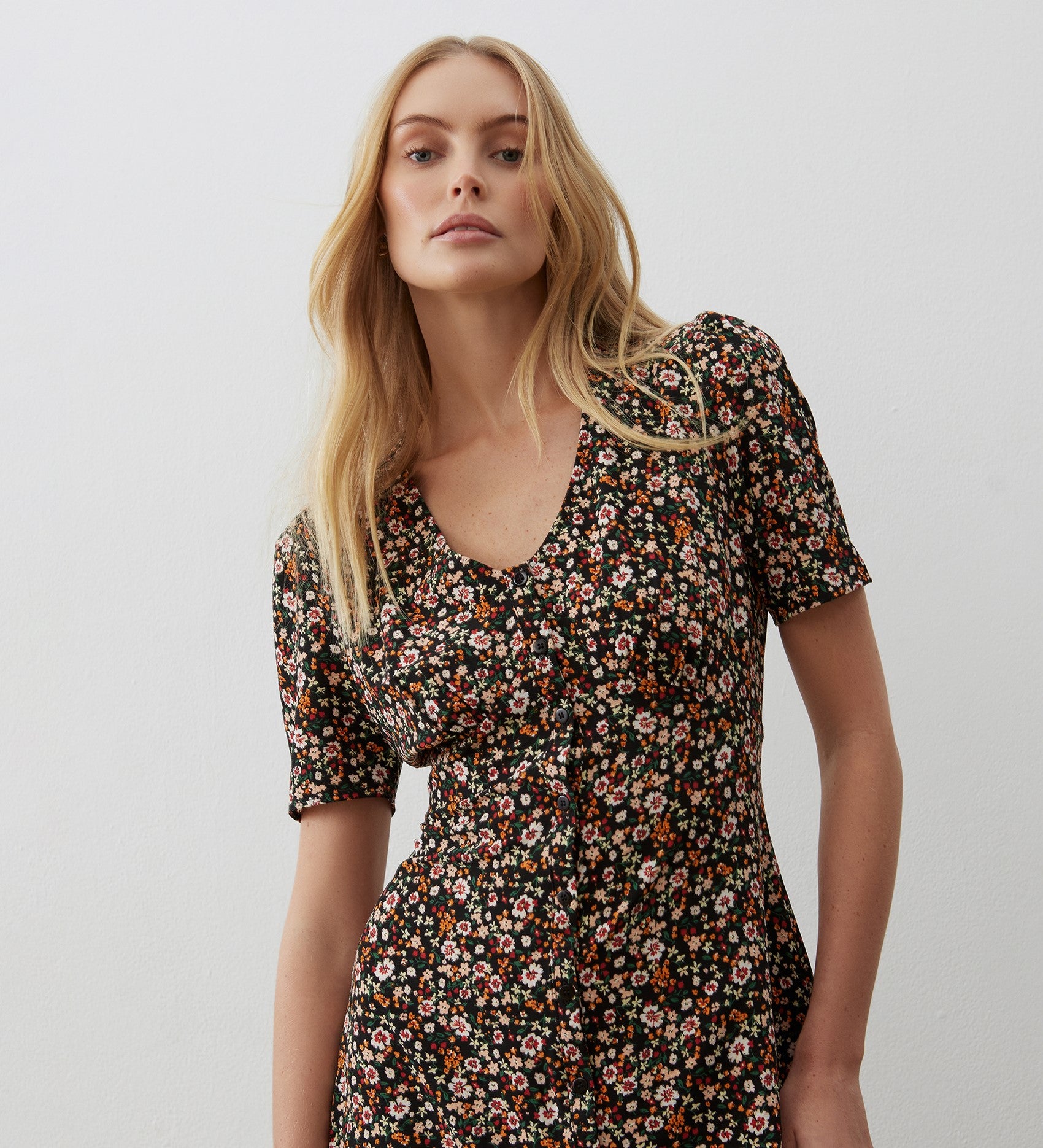 Black ditsy floral dress online