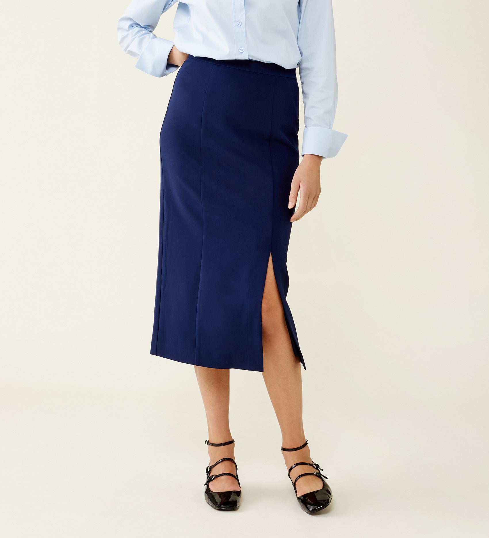 Logan Navy Skirt