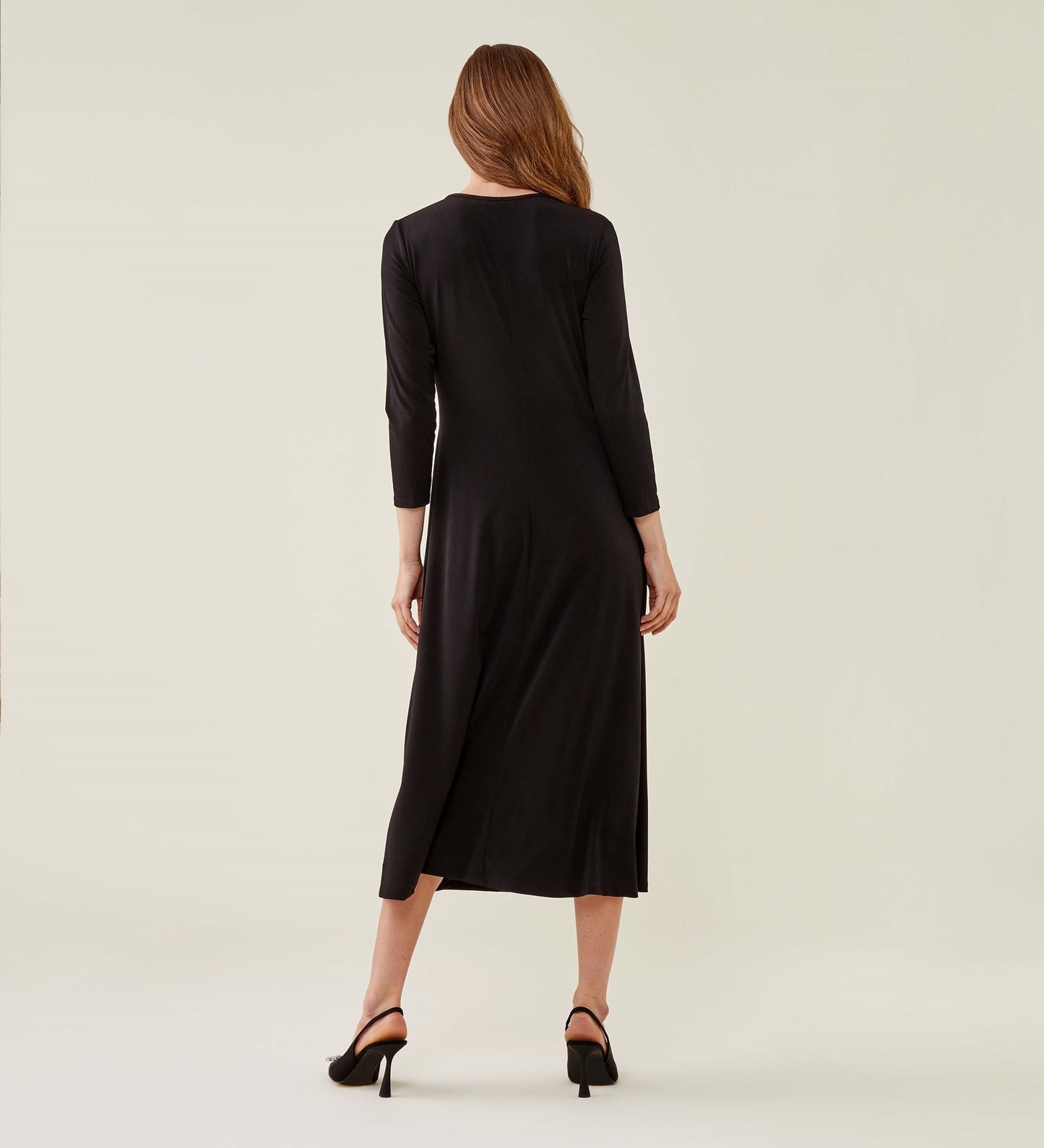 Hessa Black Midi Dress