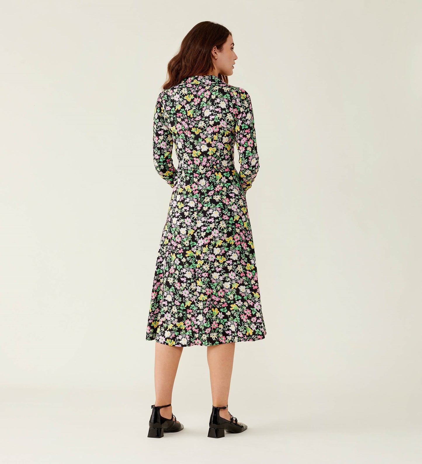 Juno Black Floral Midi Dress                                  LENZING™ ECOVERO™