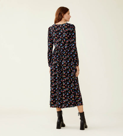 Carrie Black Floral Midi Dress                                                 LENZING™ ECOVERO™