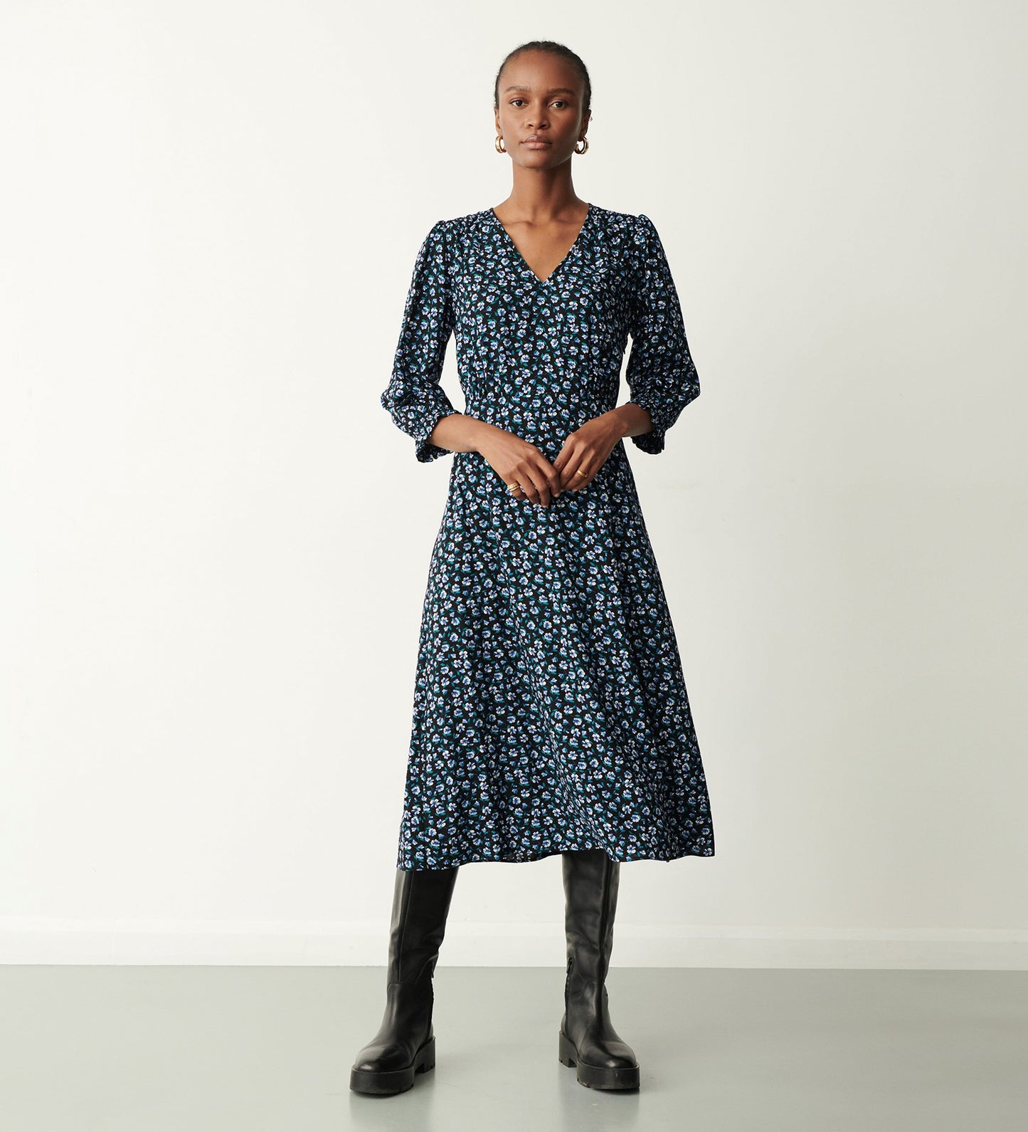 Regina Blue Ditsy Midi Dress