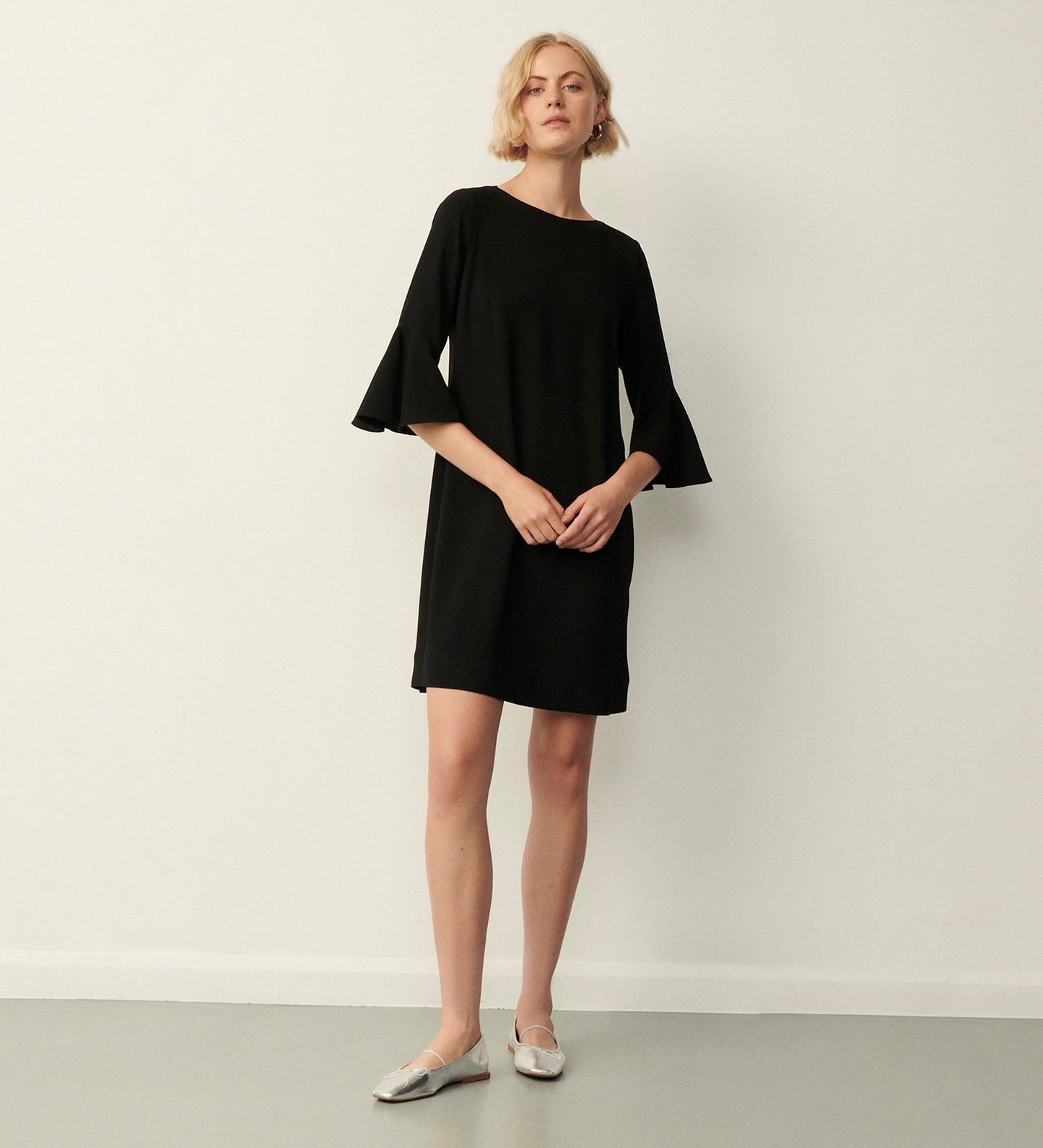 Izzy Black Knee Length Dress