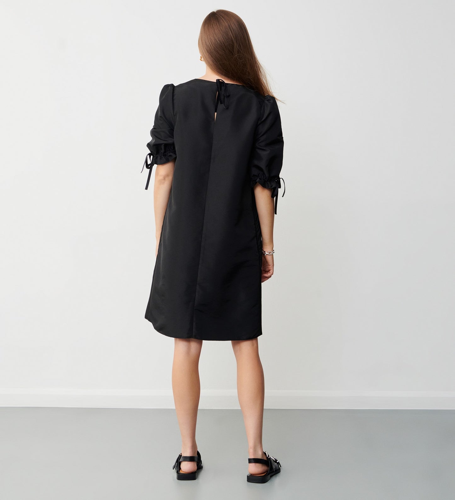 Ailish Black Taffeta Knee Length Dress