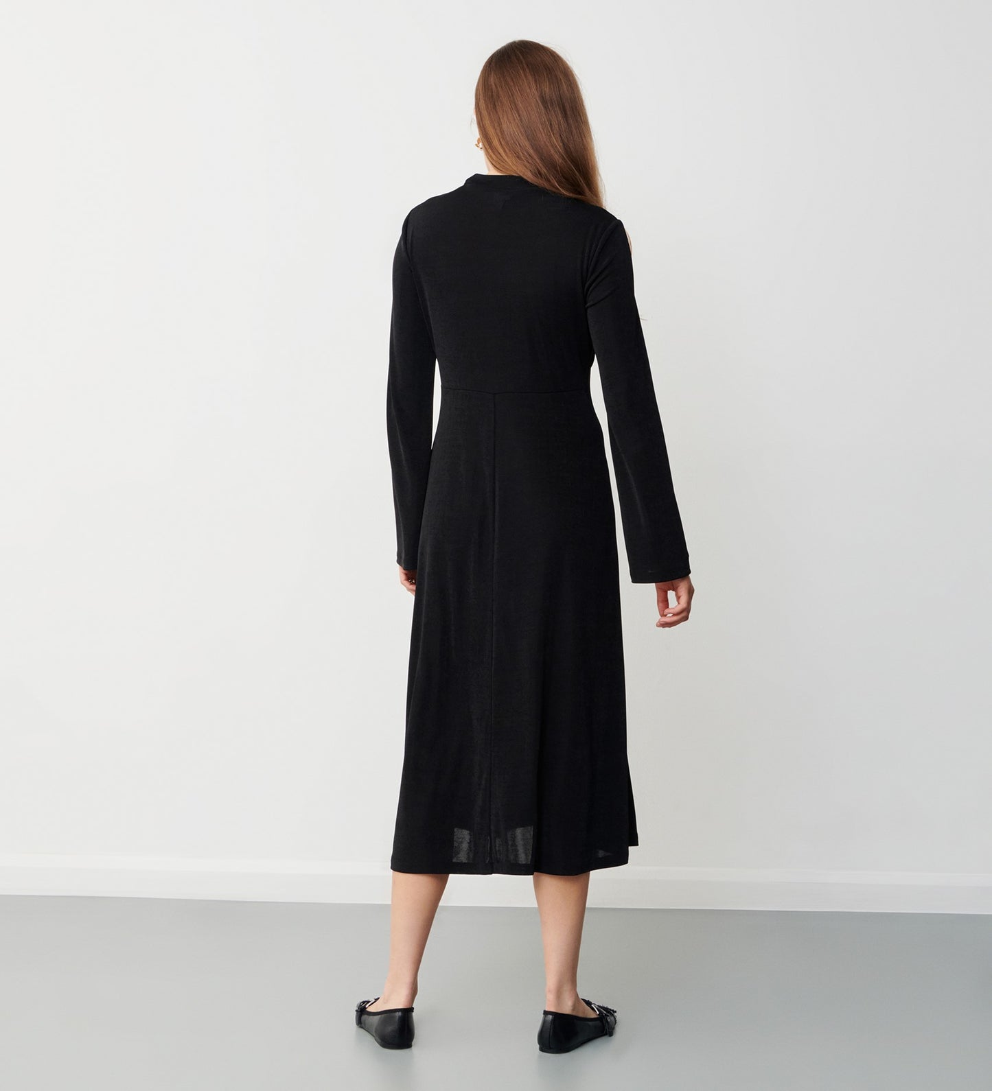 Oakney Black Jersey Midi Dress