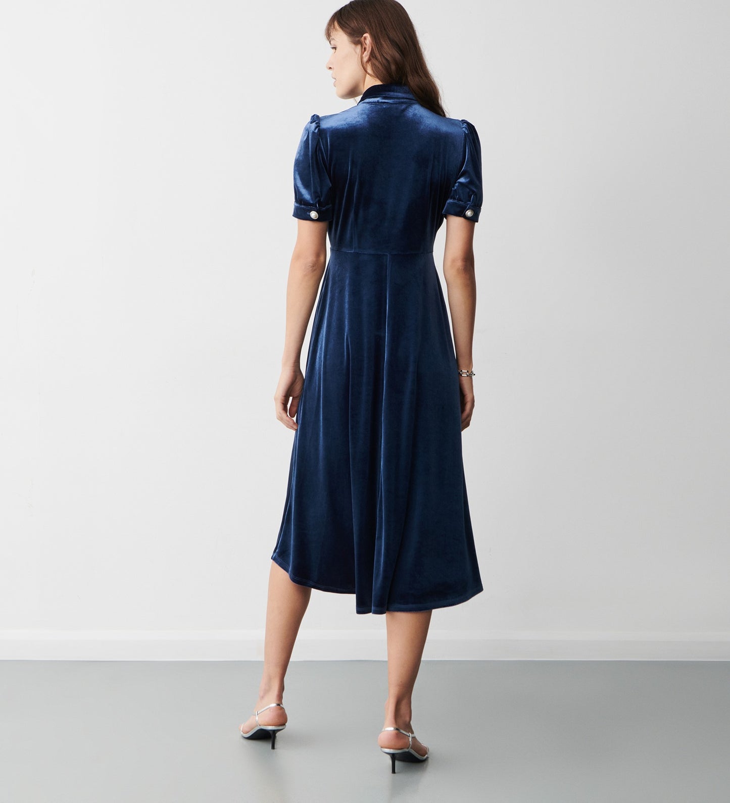 Judie Midnight Navy Velvet Midi Dress