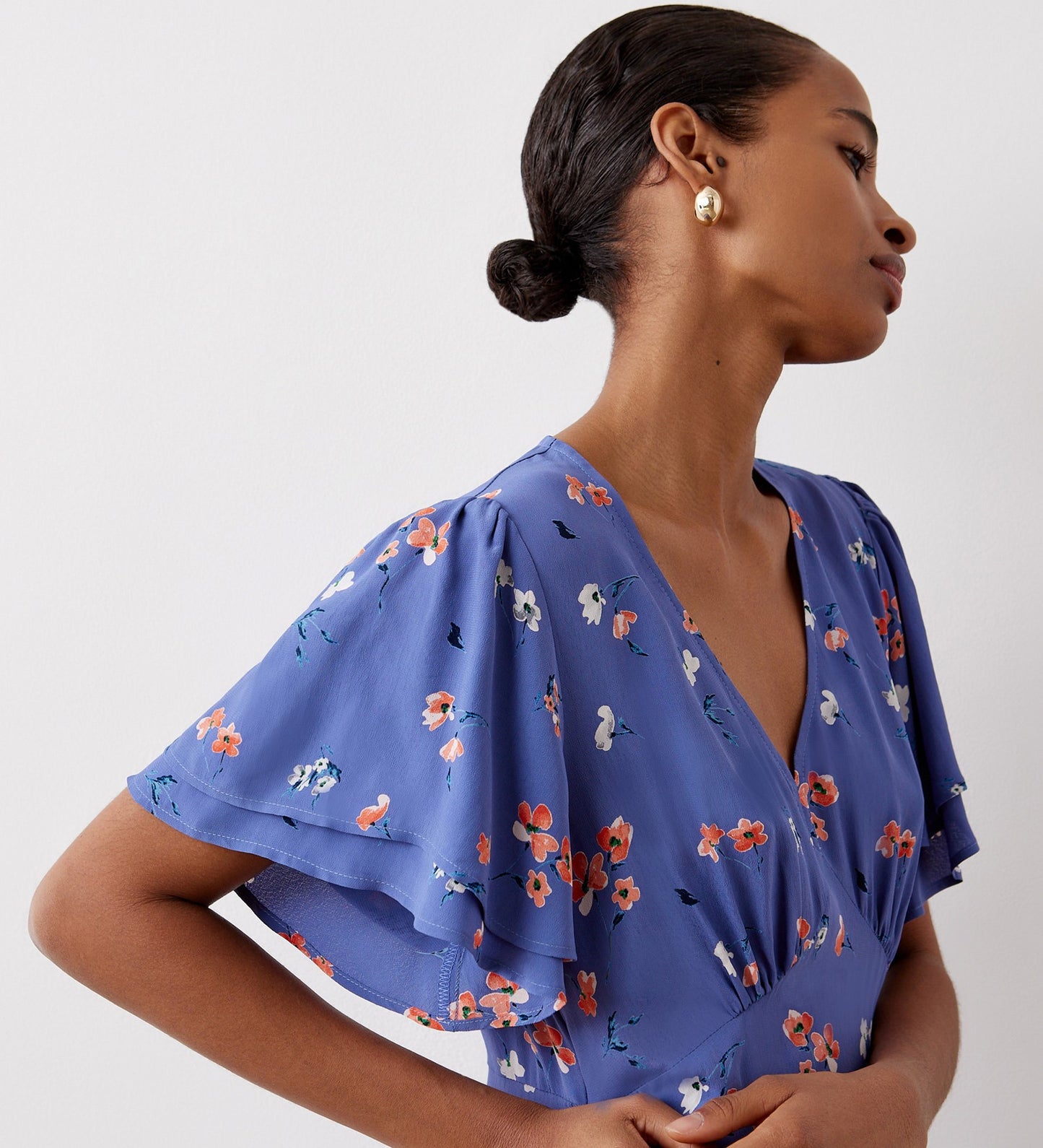 Saskia Blue Floral Midi Crepe Dress