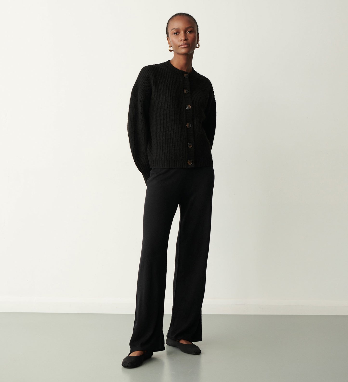 Nesta Black Knitted Pant