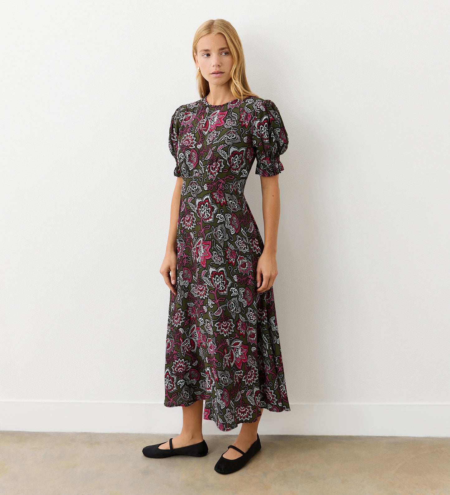 Mela Green Folk Crepe Midi Dress