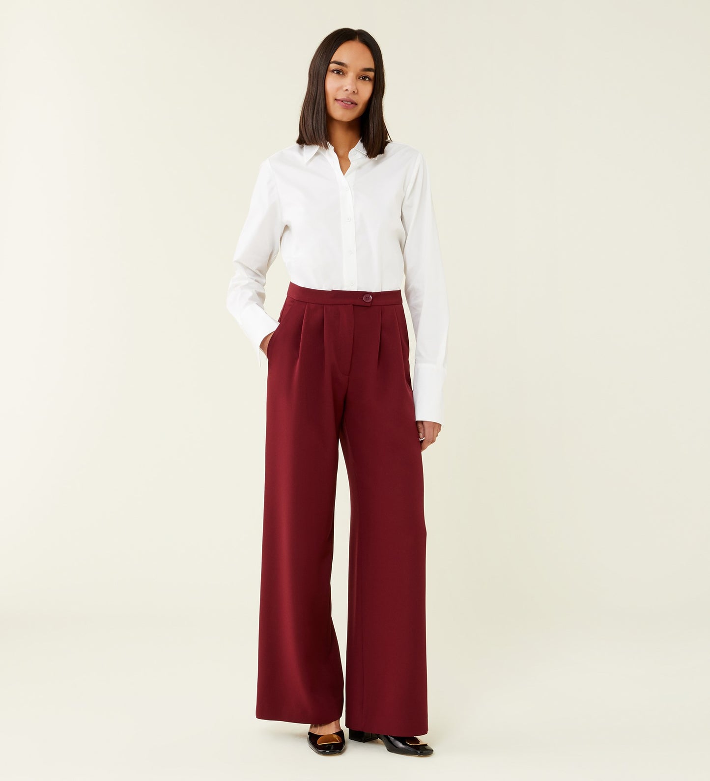 Jeanne Bordeaux Trousers