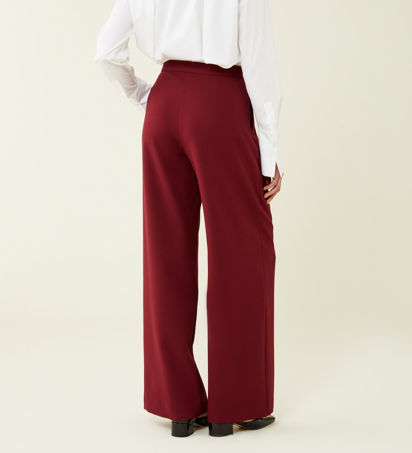 Jeanne Bordeaux Trousers