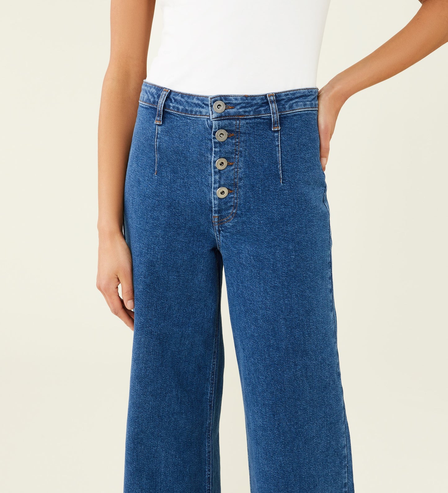 Tally Wide Leg Jeans