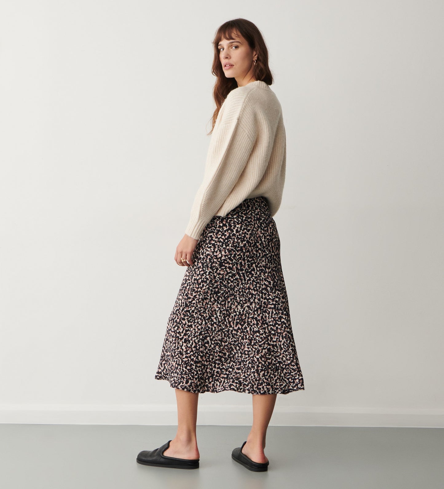 Evelyn Leopard Specs Midi Skirt