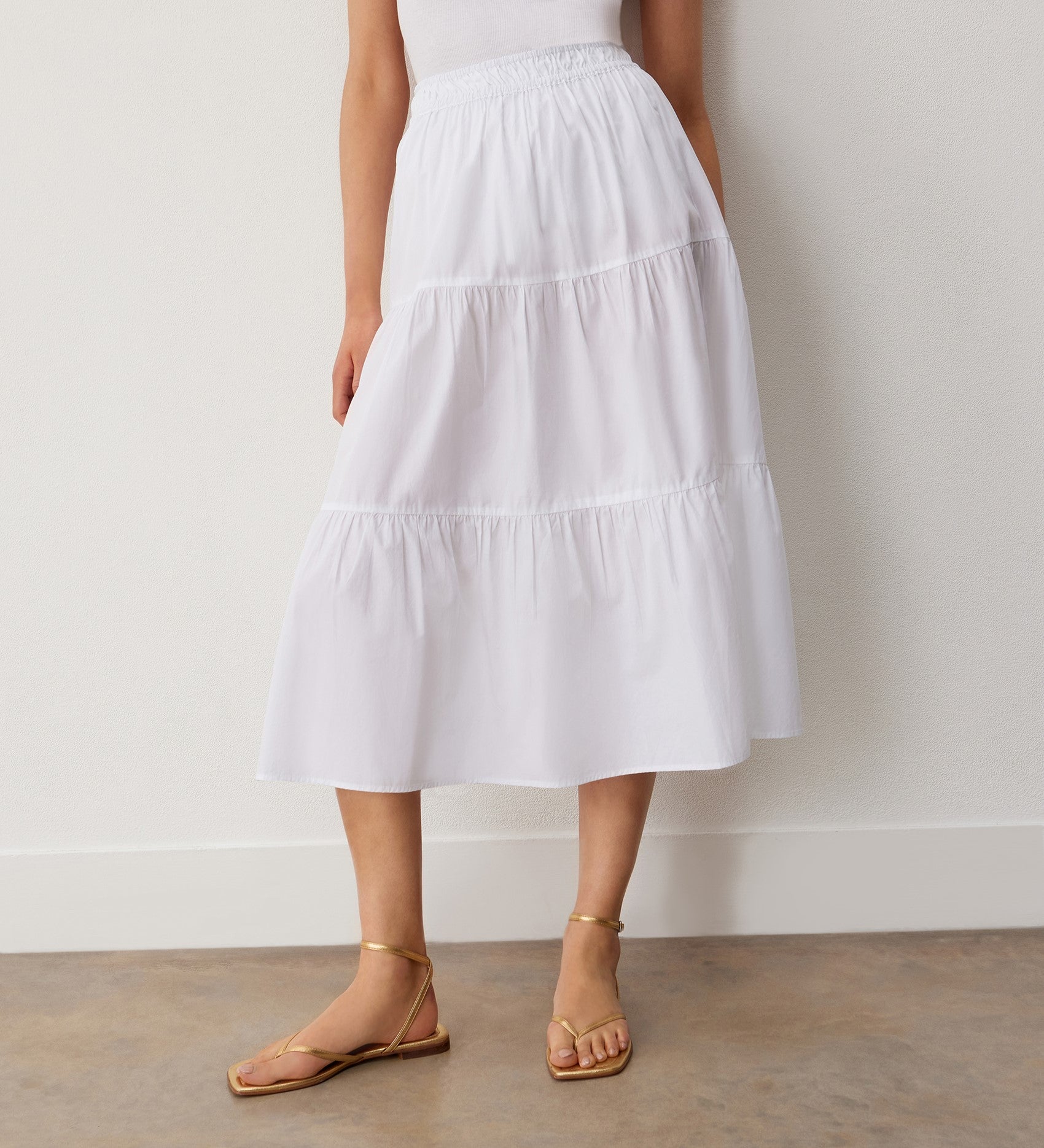 Midi white tiered skirt hotsell