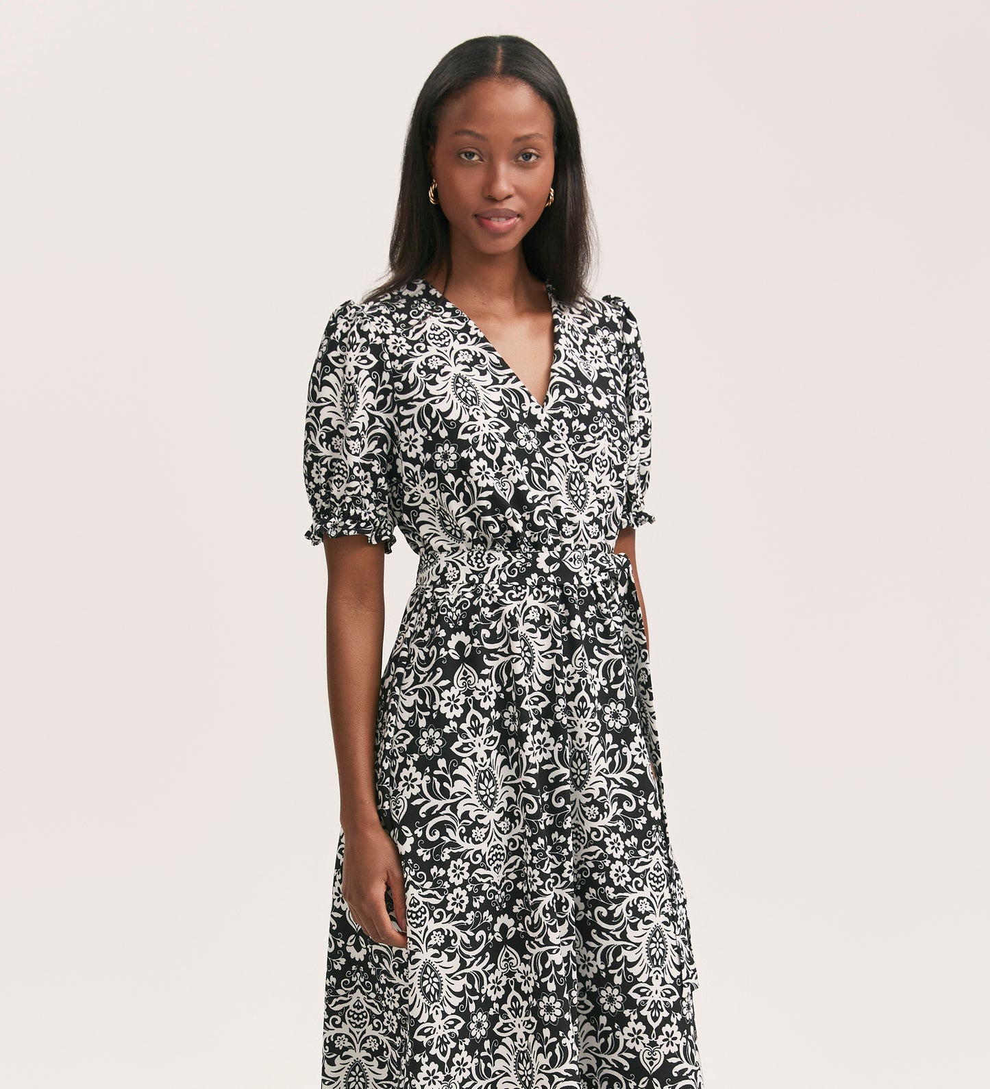 Everleigh Black Paisley Crepe Midi Dress